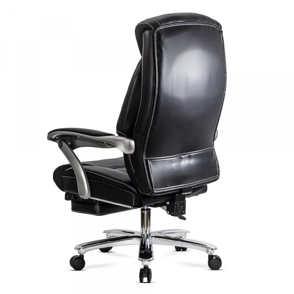 Черен директорски стол.