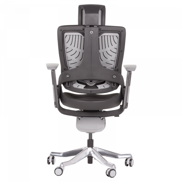 Ергономичен стол в черен цвят.