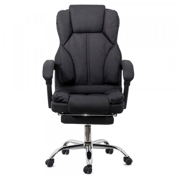 Директорски стол в черен цвят.