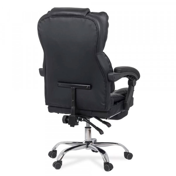 Директорски стол в черен цвят.