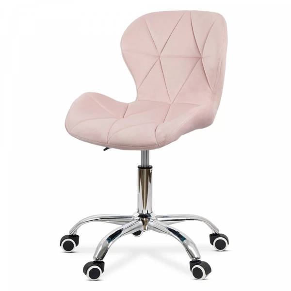 Работен стол в розов цвят.