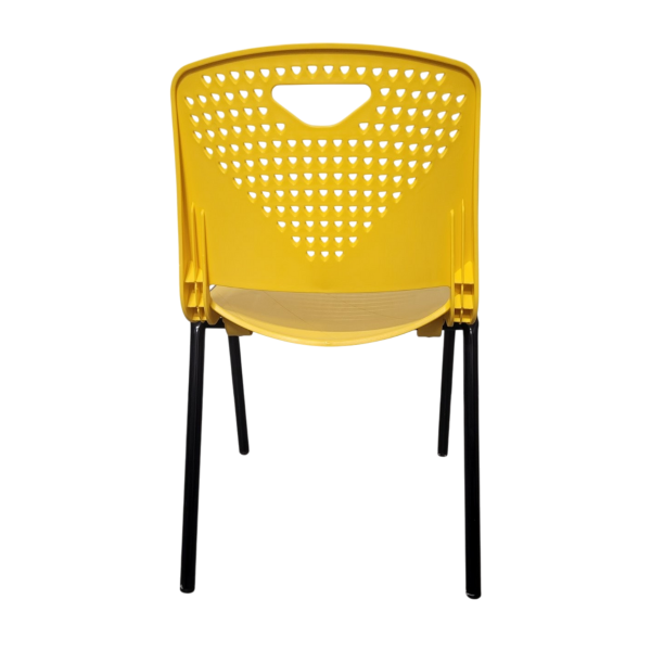 Жълт посетителски стол.