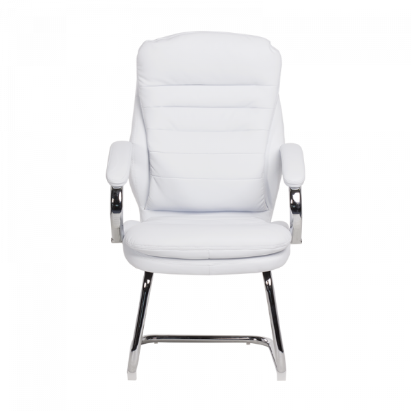 Посетителски стол в бял цвят.