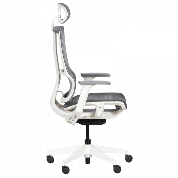 Ергономичен стол в черен цвят.