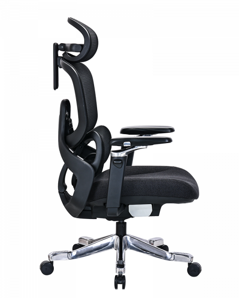 Черен ергономичен стол.