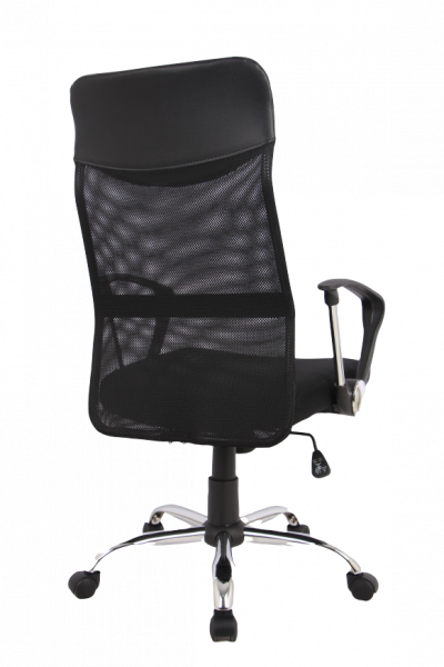 Директорски стол в черен цвят.