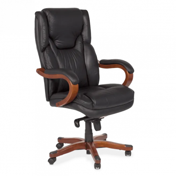 Директорски стол в черен цвят.